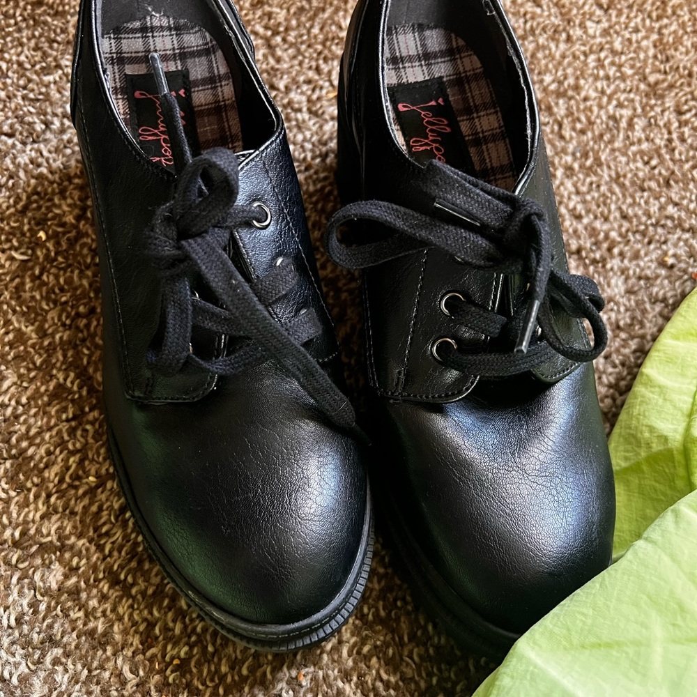 Black Men's Lace-Up Casual Shoes